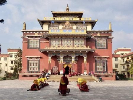 Kathmandu, Boduha, Sechen kolostor